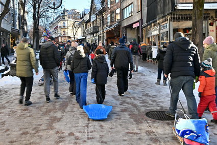 Tylko 26 proc. Polaków wyjedzie na ferie. Przez koszty życia i wypoczynku