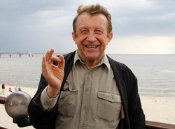 Linde-Lubaszenko szuka żony: Chcę przebić Łapickiego w różnicy wieku