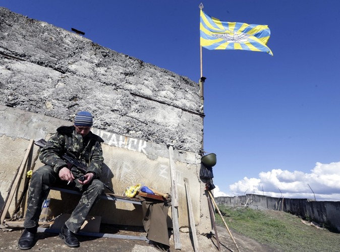 Amerykański Departament Stanu pisze: 'Pan Putin twierdzi: Działania Rosji mieszczą się w ramach traktatu o przyjaźni między Ukrainą i Federacją Rosyjską z 1997 roku'