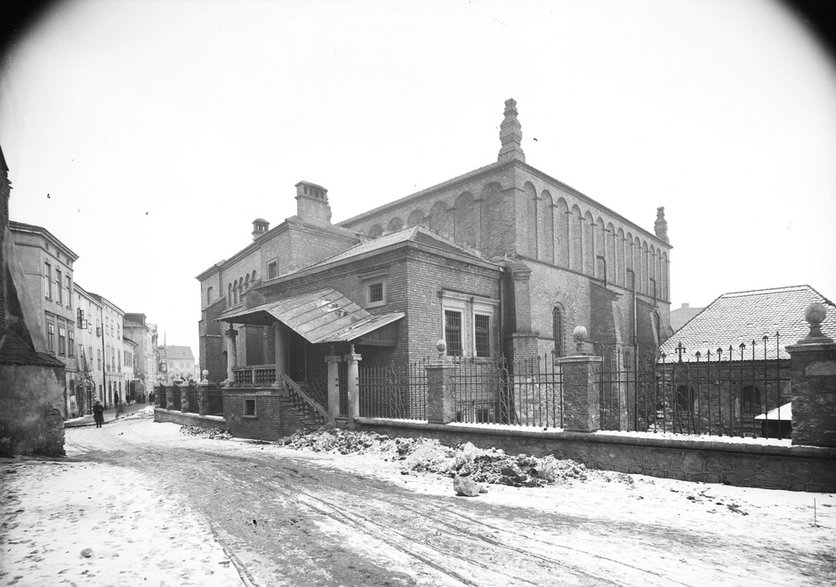 Stara Synagoga w Krakowie w 1929 roku. Źródło: Narodowe Archiwum Cyfrowe.