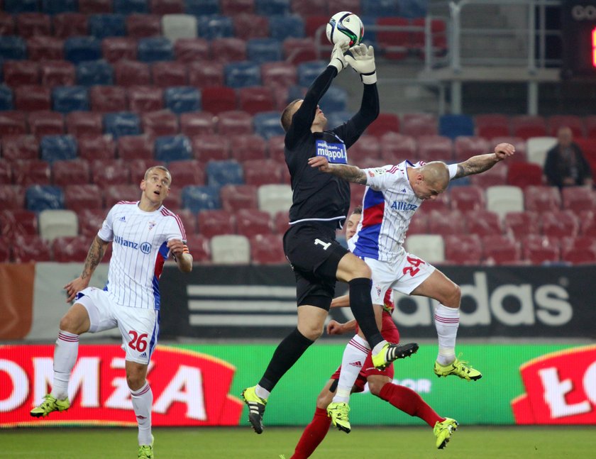 Piękny gol Górala pogrążył Górnika