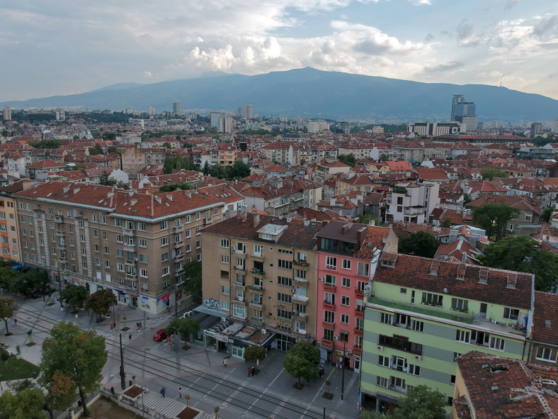 Wynajem mieszkania dla dwóch osób w stolicy Bułgarii to koszt ok. 2,5 tys. zł