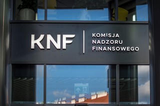 KNF: nowe decyzje z 20 marca 2026 – zgody dla banków, funduszu i instytucji płatniczej [Komunikat KNF]