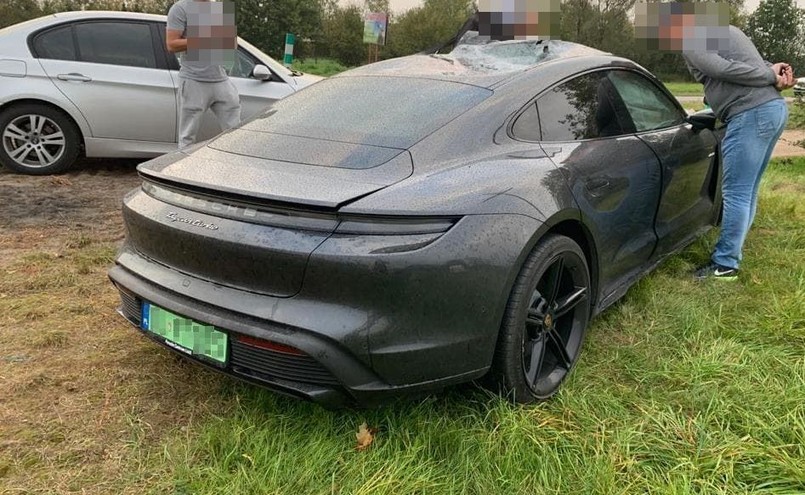 Porsche Taycan Turbo