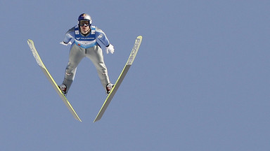 PŚ w Vikersund: Robert Kranjec prowadzi po pierwszej serii, dwóch Polaków w "10"