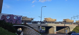 Amerykańskie Abramsy jadą w kierunku Rosji! Eszelony z czołgami - 100 km od granicy.