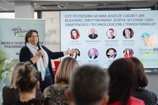 Samotność jako ryzyko gospodarcze? Oto jak wpływa na innowacyjność firm
