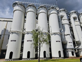 Wysokie standardy w budownictwie przemysłowym