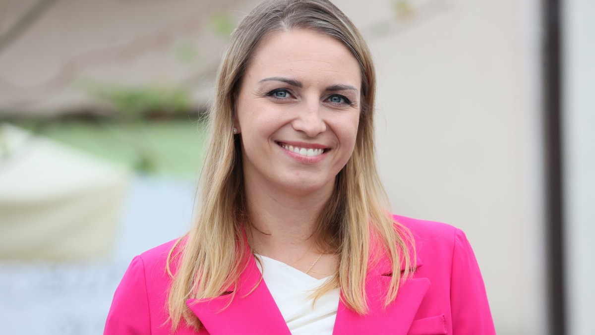 Kinga Gajewska pobrała się w tajemnicy. Ma znanego męża Plejada.pl