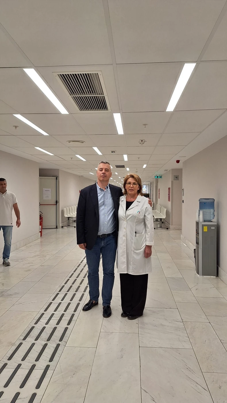 Dr Marko Ercegovac i glavna sestra Mira