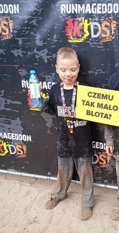 Patryk po ukończeniu Runmageddonu