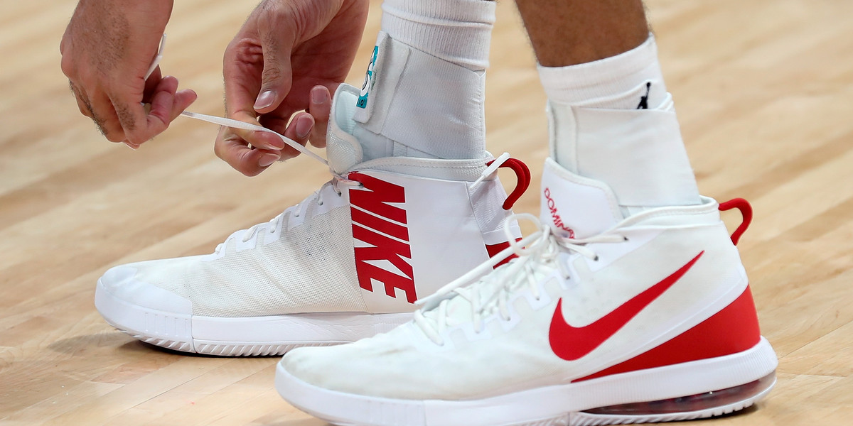 Nike - rekord ceny akcji, kurs najwyżej w historii, wrzesień 2019