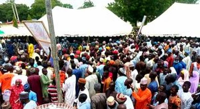 PDP members in Zuru Emirate dump party for APC (NAN)