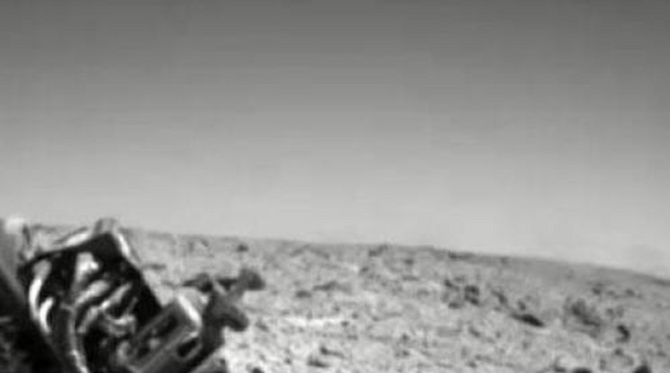 Ufót látott a Marsra küldött robot