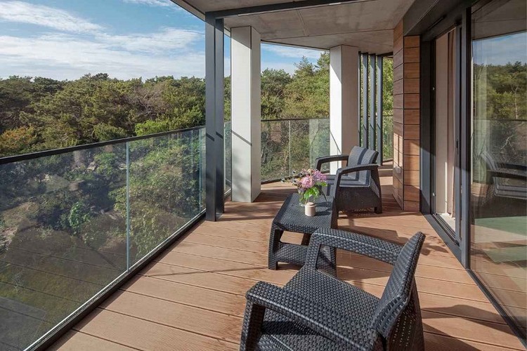 Właściciele apartamentów w kompleksie Wydma&Las, a są wśród nich osoby z różnych części kraju, mogą je traktować jak swój drugi dom lub zarabiać na ich wynajmie. W ofercie sprzedaży pozostało kilka ostatnich apartamentów.