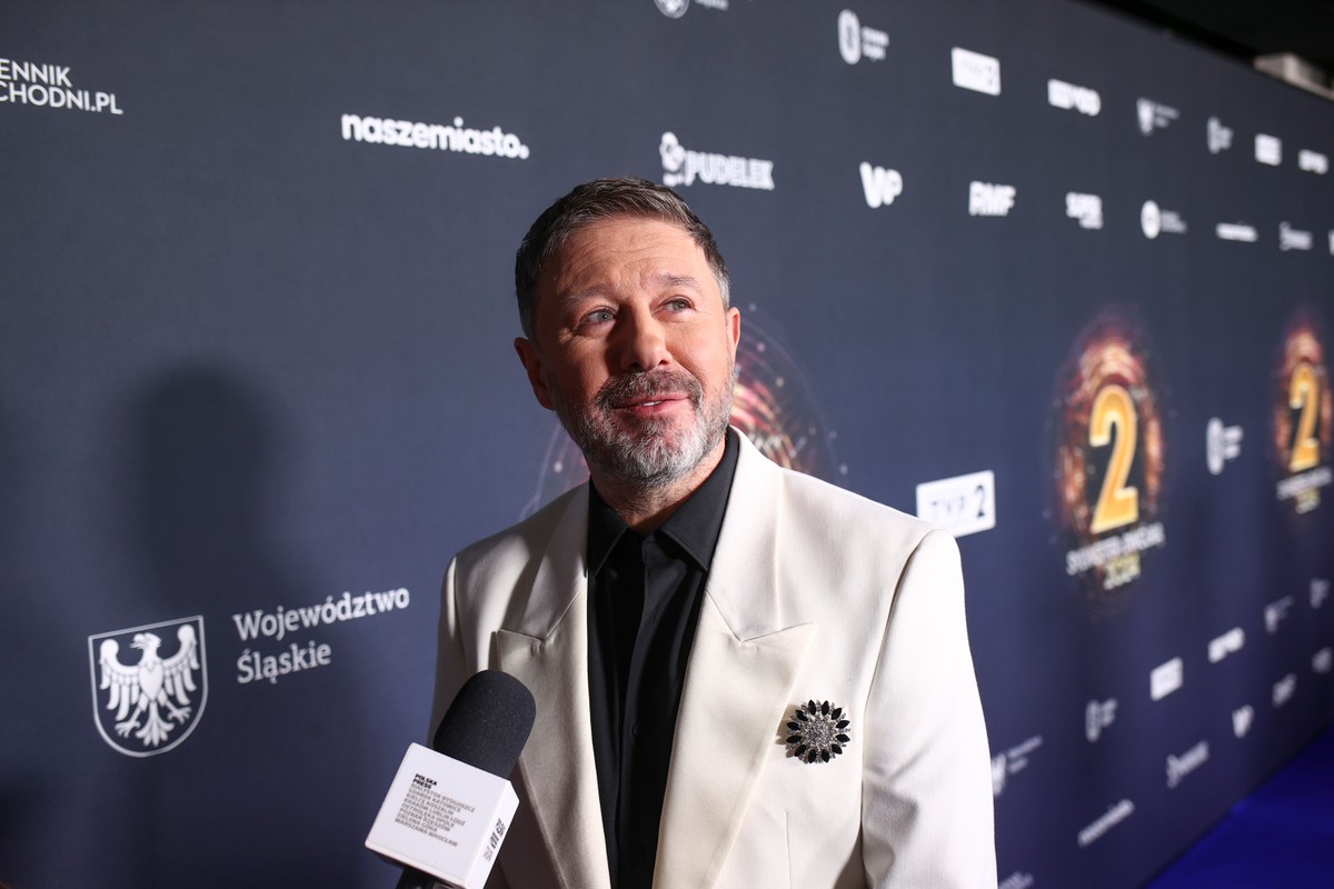Andrzej Piaseczny opowiedział o swoim związku. Jego partner mieszka z teściową
