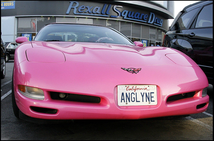  Angelyne