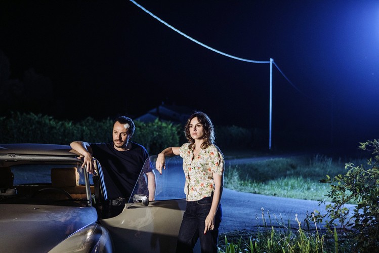 Kasia Smutniak oraz Steffano Accorsi w filmie 'Made In Italy'. W kinach 25 maja