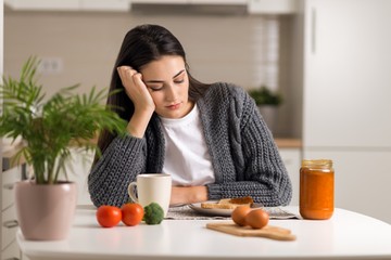 tavaszi fáradság, étkezés vitamin hiány, stressz