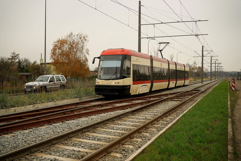 Torowisko prowadzące na Stogi