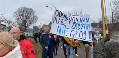 W Świnoujściu wrze. Przez decyzję rządu kilkaset osób może stracić pracę!