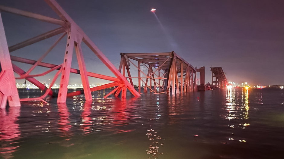 Zniszczony most w Baltimore 