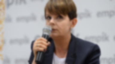 Karolina Korwin Piotrowska została zaatakowana na ulicy. Wszystko przez torbę z tęczą