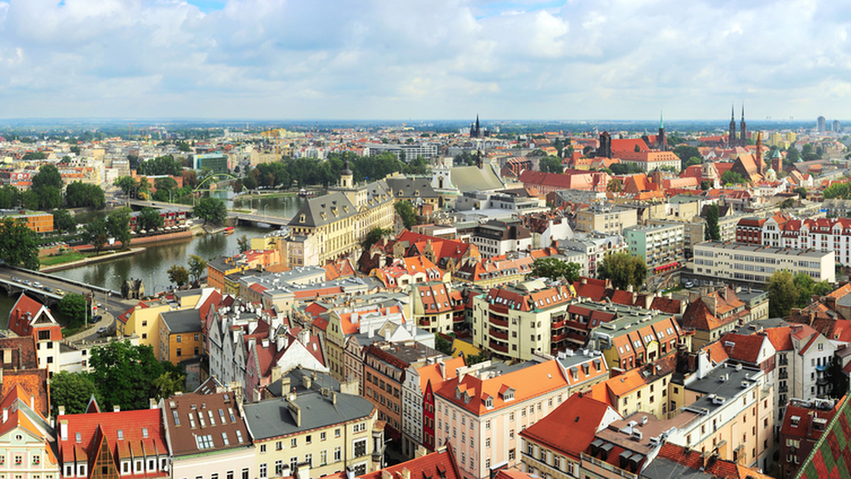 Spektakle i koncerty, których wspólnym tematem jest odmienność i wiążące się z nią wykluczenie społeczne, znalazły się w programie 12. edycji Brave Festivalu, który jutro rozpocznie się we Wrocławiu.