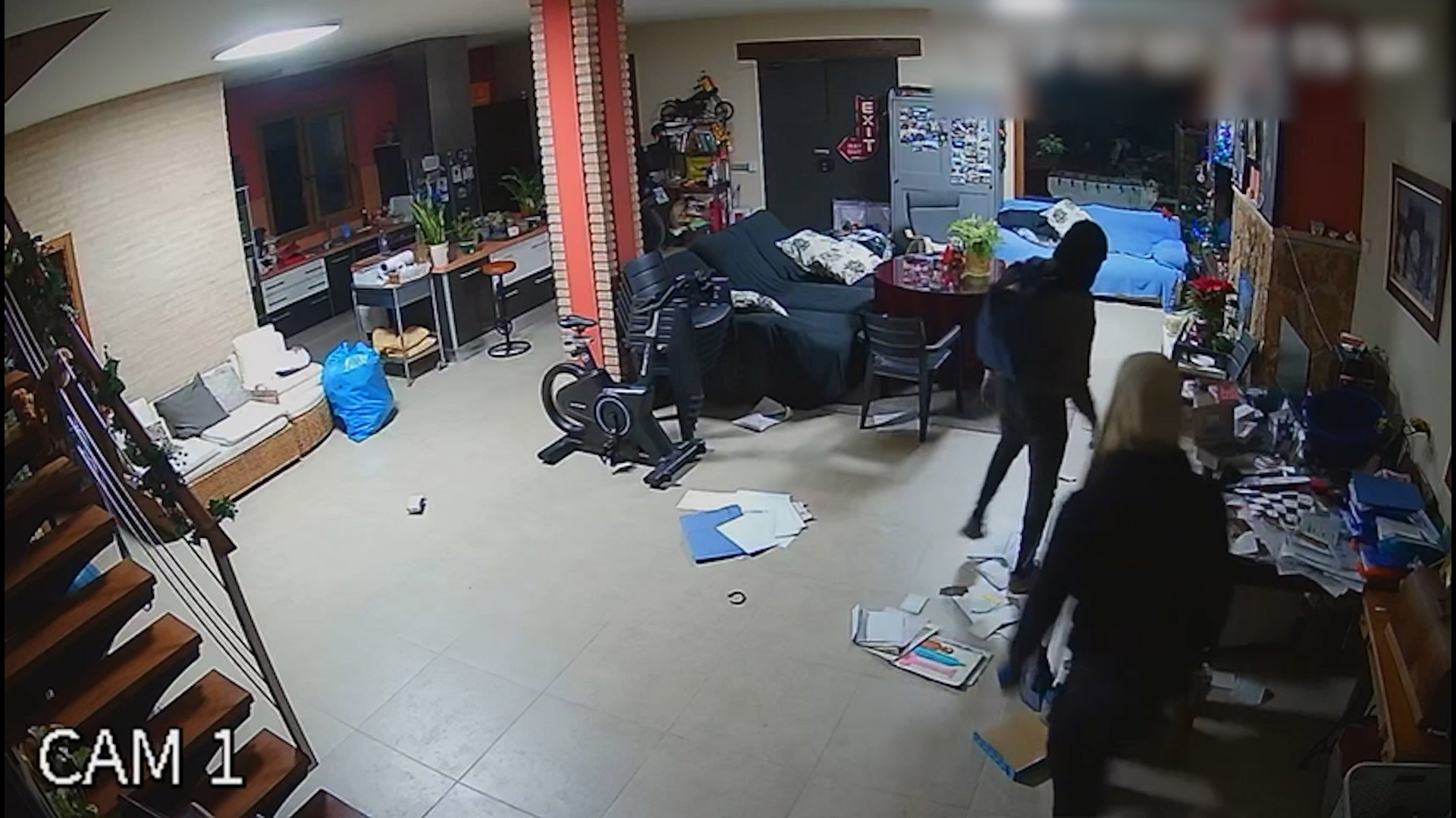 Guardia civilian  desarticula banda de 12 ladrones en España