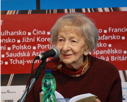 Był przeciek w sprawie Nobla dla Szymborskiej