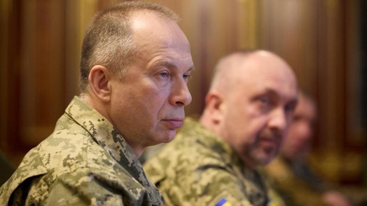 Aleksandar Sirski je do sada bio komandant oružanih snaga Ukrajine, a zameniće ga 43-godišnji general-major Mihail Drapatij | Foto: Reuters