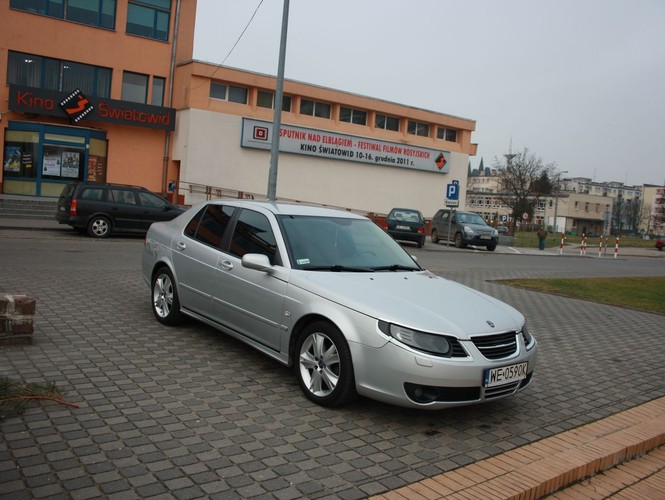 Saab 9-5 po Jarosławie Kaczyńskim