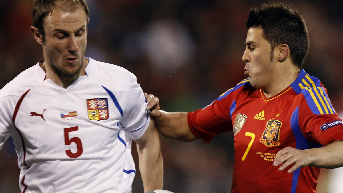 W Granadzie w meczu grupy I eliminacji Euro 2012, Czesi napędzili mistrzom świata sporego strachu, prowadząc po pierwszej połowie 1:0. W drugiej odsłonie klasę jednak pokazał David Villa zdobywając dwa gole, dzięki czemu przeszedł do historii - został najlepszym strzelcem w historii reprezentacji Hiszpanii.