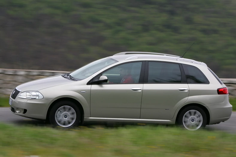 Fiat Croma (druga generacja; 2005-2010)