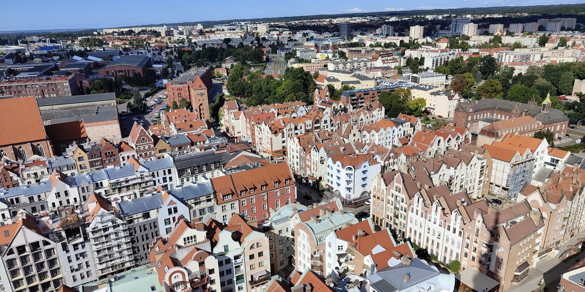 Widok na Elbląg z katedry św. Mikołaja.