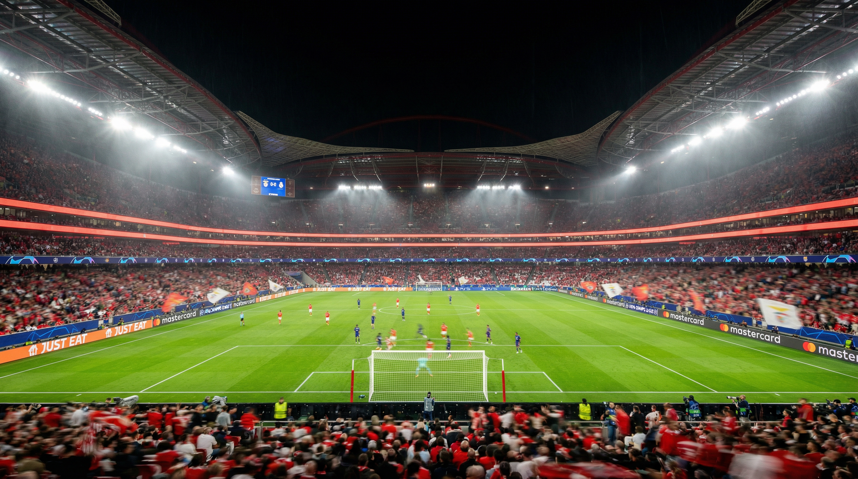 Mbappé exige l'exclusion du joueur de Benfica après les insultes racistes à Vinicius Jr.