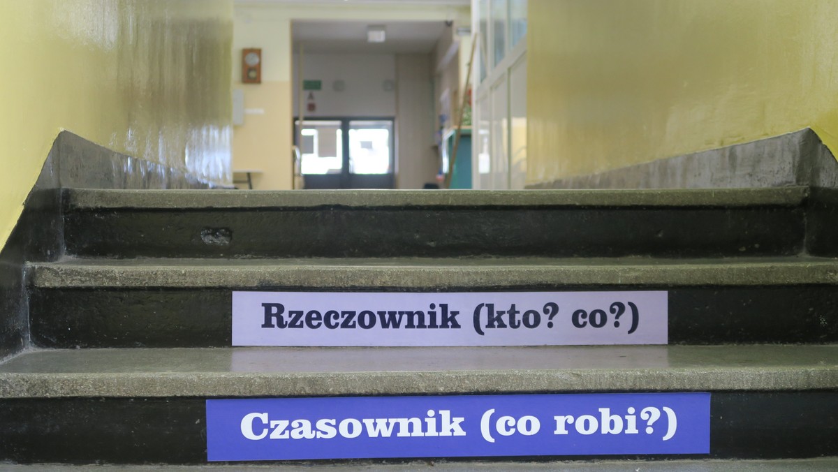 Udział w strajku deklarowało niemal 200 placówek w województwie lubelskim. Ostatecznie do akcji protestacyjnej przyłączyło się 111 szkół. W sumie w proteście mogło wziąć udział ponad 1,7 tys. nauczycieli. W niektórych szkołach strajkuje zaledwie kilka osób. – Ludzie zostali zastraszeni – mówi nauczycielka ze Szkoły Podstawowej nr 40 w Lublinie.