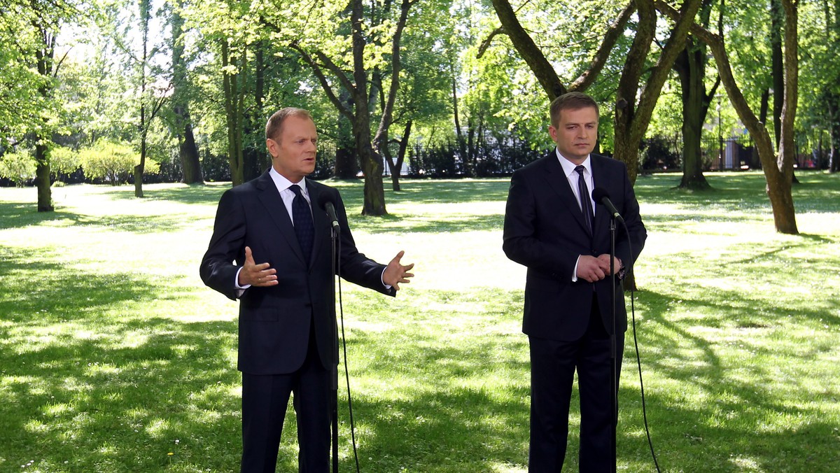 Premier Donald Tusk powiedział, że jeśli nowy sekretarz stanu w kancelarii premiera Bartosz Arłukowicz będzie chciał kandydować w jesiennych wyborach parlamentarnych, osobiście zaproponuje mu pierwsze miejsce na liście PO w Szczecinie. Szef rządu przyznał też, że Arłukowicz odszedł z SLD, ponieważ "obawiał się w którą stronę zmierza partia".