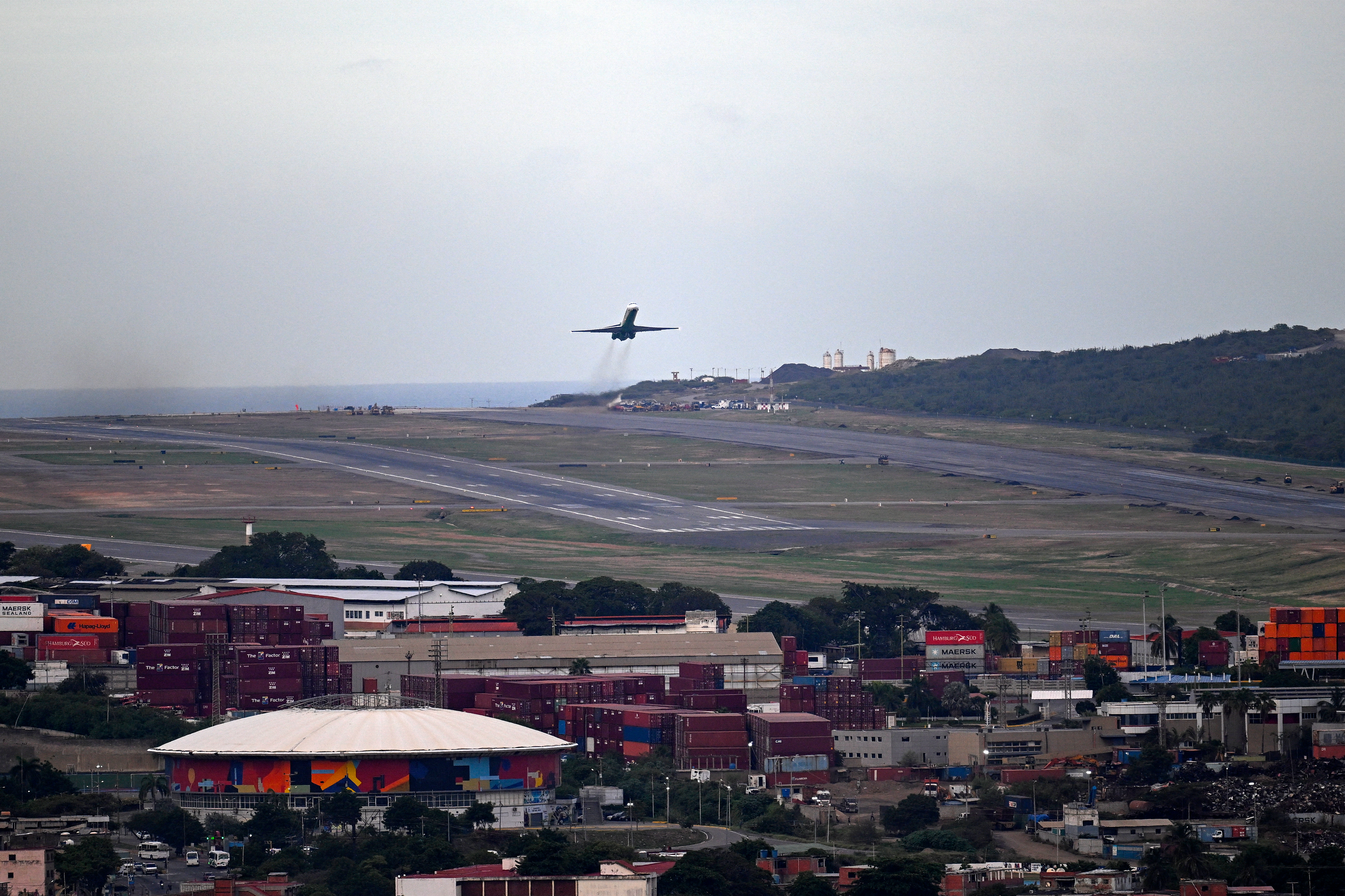 Iberia cancela todos los vuelos a Venezuela hasta fin de año por riesgos aéreos