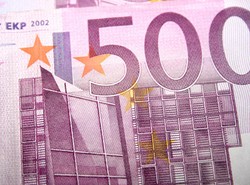 Rząd nie radzi sobie z wydawaniem euro