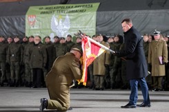 Wzrasta liczebność Wojska Polskiego. Błaszczak: To zasługa PiS i prezydenta Dudy