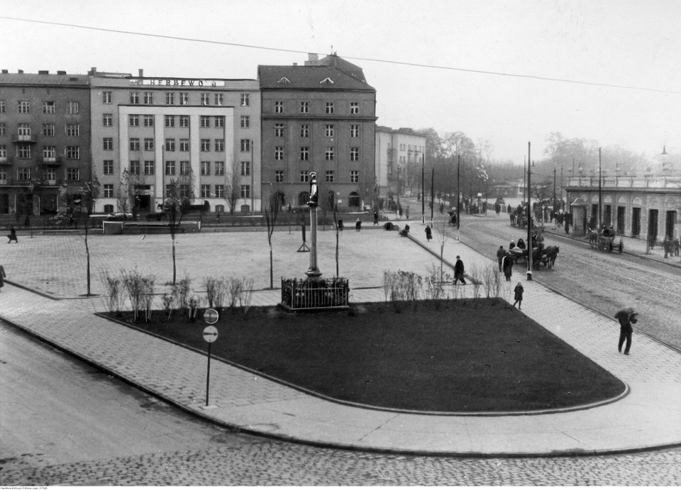 Plac targowy w Krakowie (dziś Nowy Kleparz). Plac targowy w dzielnicy Nowy Kleparz (1941 r.)