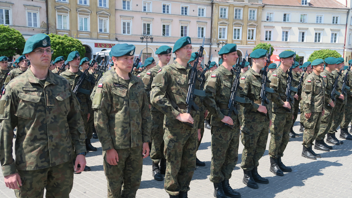 Koronawirus w Polsce. WOT pomoże w organizacji letnich obozów dla młodzieży