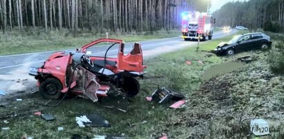 Tyle zostało z auta! Tragiczny wypadek w Borui Nowej