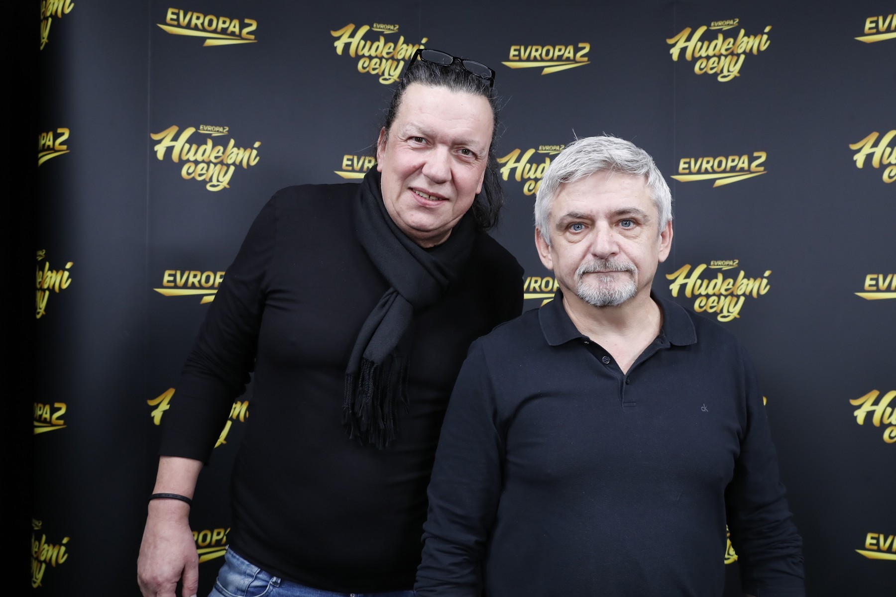 Dvojica komikov Richard Genzer a Michal Suchánek.