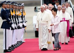 Władze Korei Północnej: Rakiety bez związku z wizytą papieża