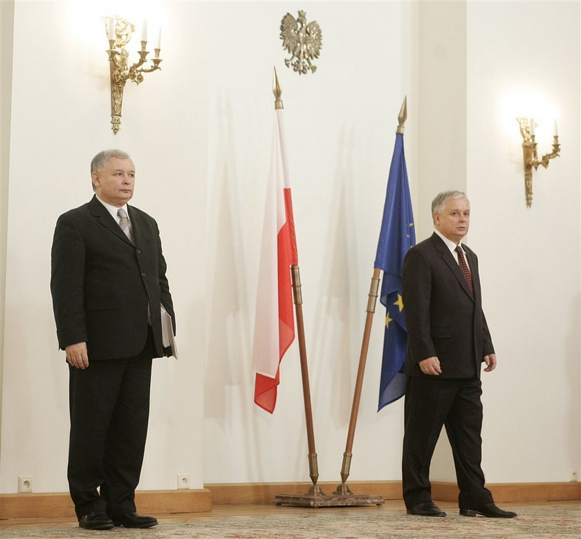 Lech i Jarosław pobili się o kobietę! Już jako dorośli ludzie!