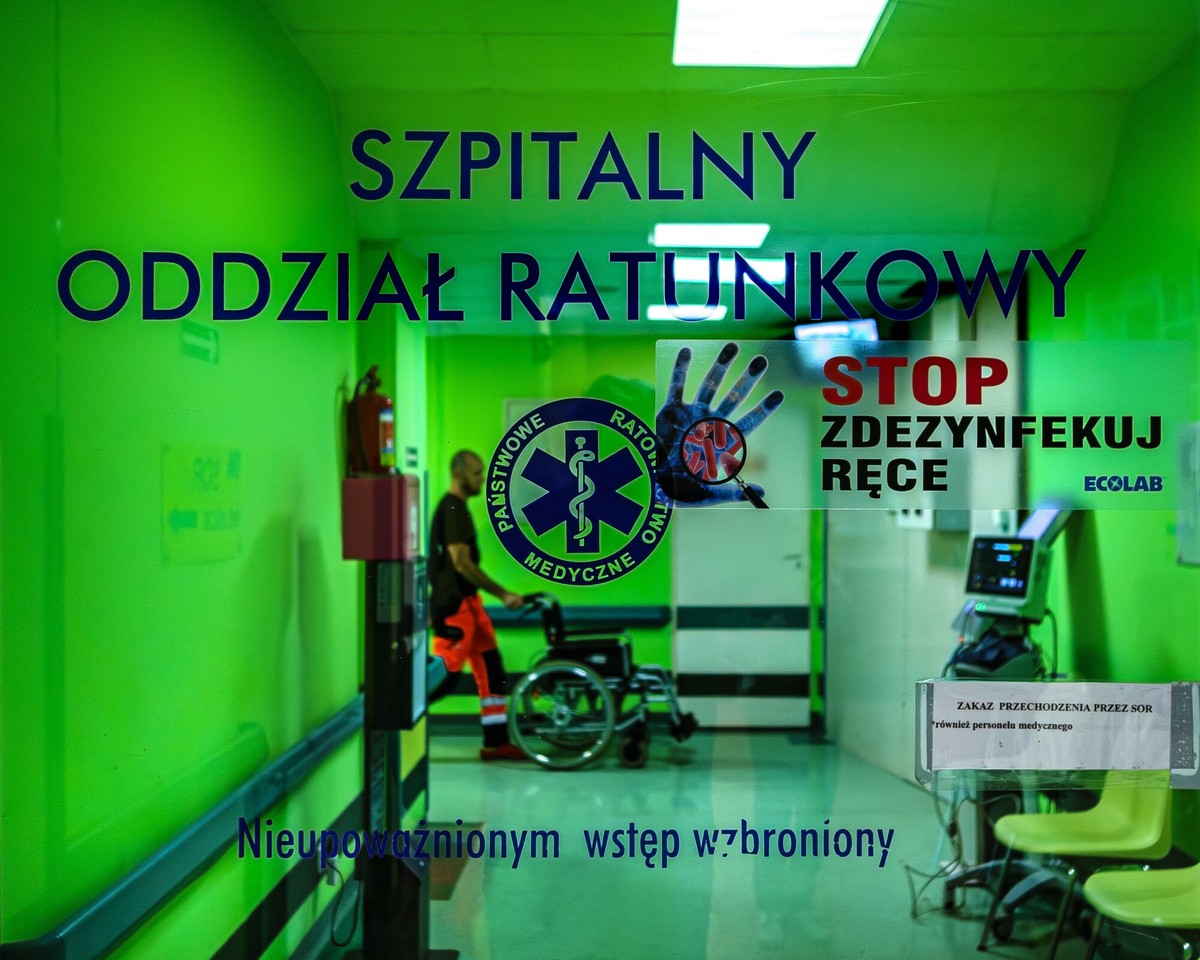 Zarobki lekarzy na SOR-ze szokują. 108 tys. zł miesięcznie, a placówki świecą pustkami