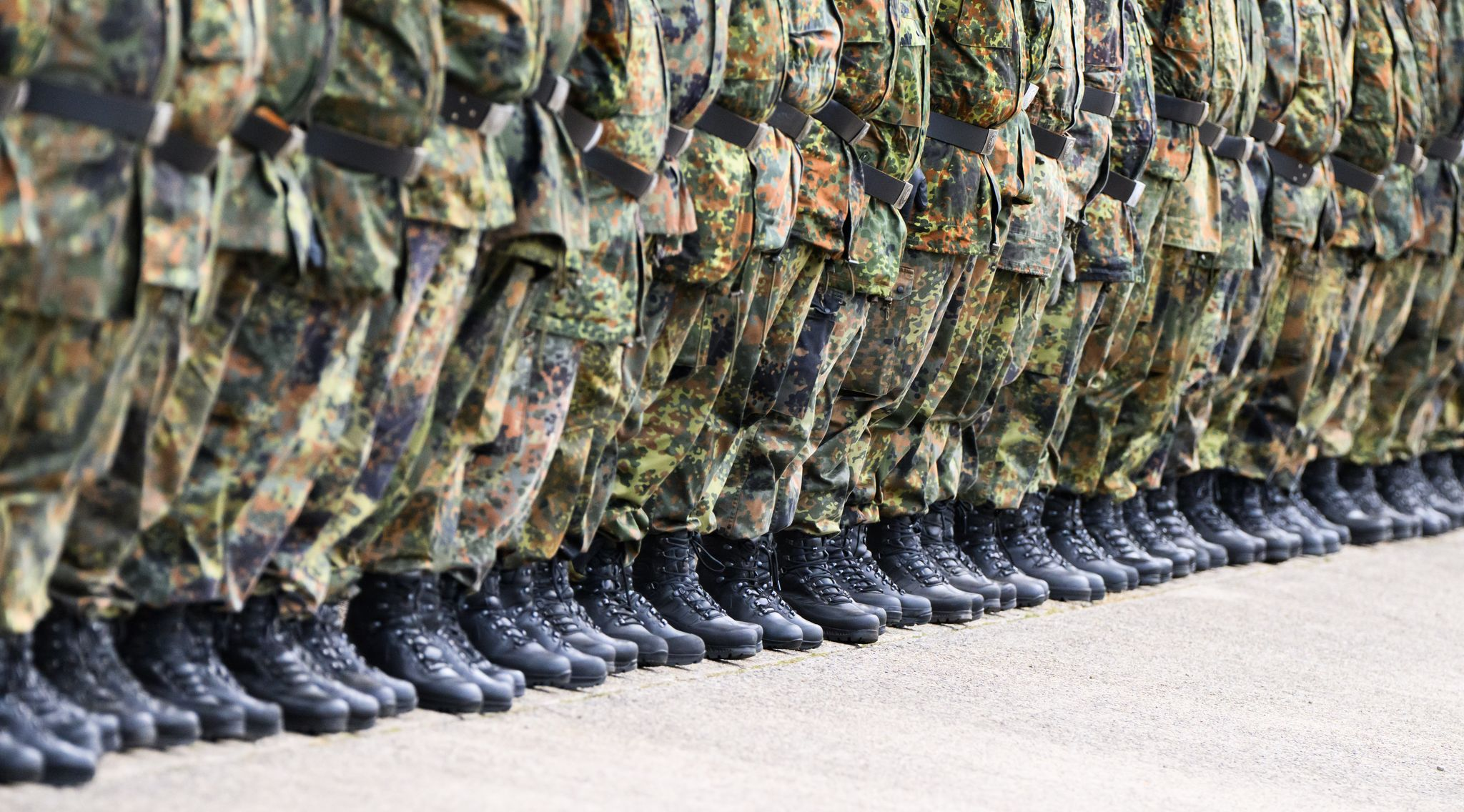 Nicht nur Bundeswehr: Frauen-Union will 18-Jährige auch für Pflege und Soziales erfassen