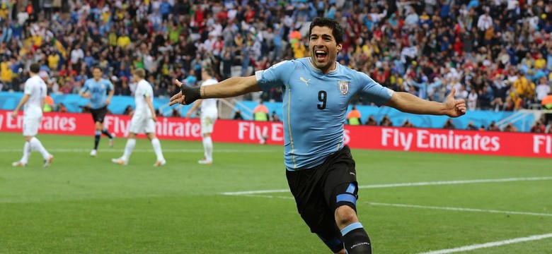 Luis Suarez katem Anglików. Wyspiarze w tragicznej sytuacji. ZDJĘCIA